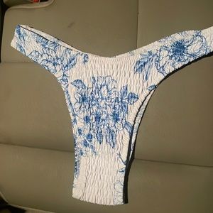 Women's Triangle Bikini Smocked Textured Scoop Frilled Print Ruched Elastic.